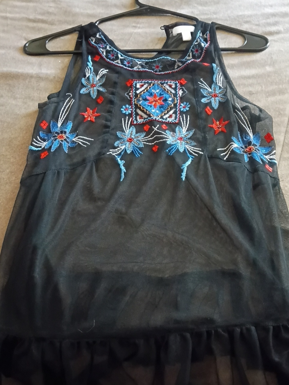 Lauren Conrad Women's Black Embroidered Mesh Tank Top - Blue & Red Floral Size S